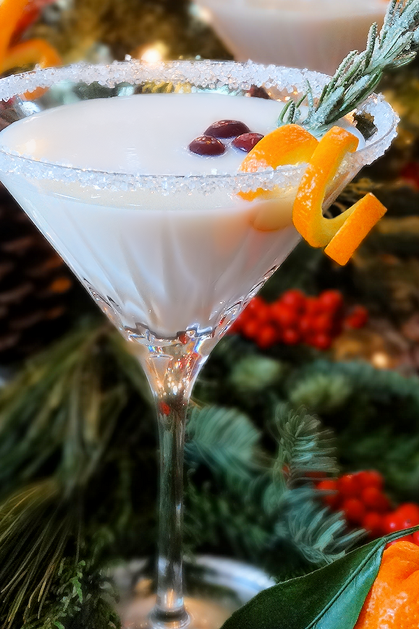 https://gillco.com/wp-content/uploads/2019/12/Sleigh-Ride-White-Christmas-Cocktail-3.png